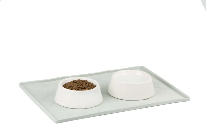 Messy Mutts Silicone Dog Bowl Mat with Metal Rods in Light Grey, Medium